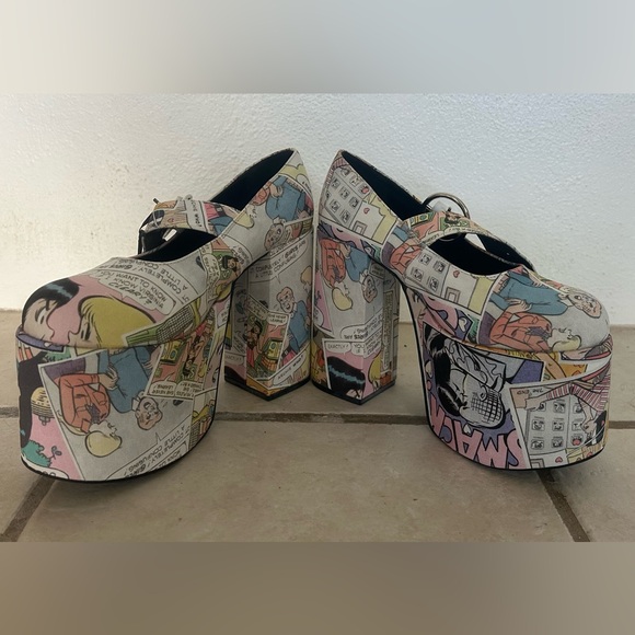 NWT DOLLS KILL X ARCHIE COMICS Platform Mary Jane’s Size 8 - Picture 7 of 17